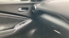 Nissan Juke 1.0 DiG-T 114 N-Connecta 5dr Petrol Hatchback